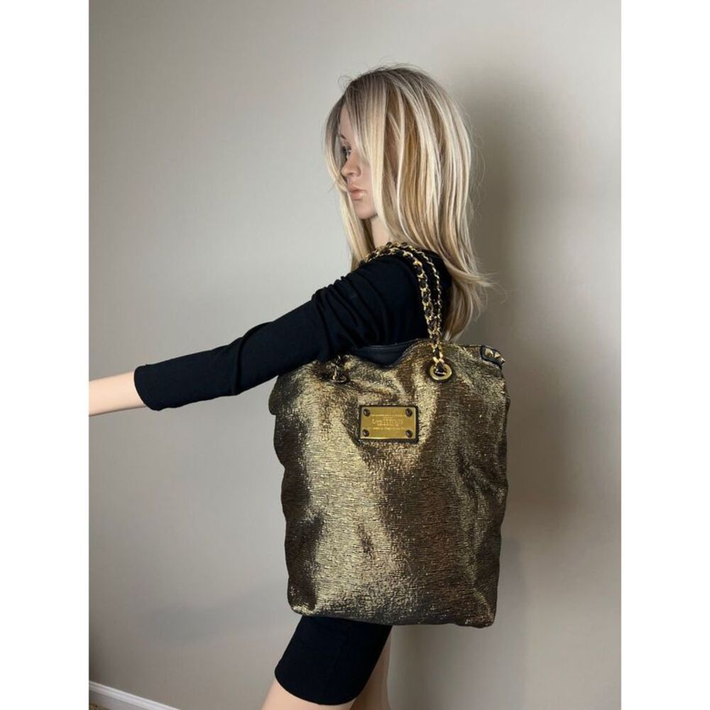 Louis Vuitton Metallic Jacquard double Jeu Soft Gold Tote - Picture 6 of 6